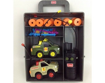 NIB Cyclone II Yellow RC Off Road Racer NIB Cyclone II Yellow RC Off Road Racer