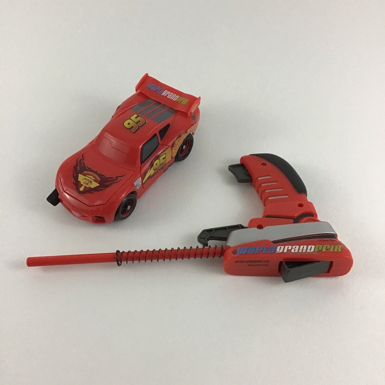 ディズニー ピクサー カーズ ワールドグランプリ レーサーズ