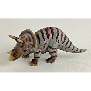Schleich Triceratops Dinosaur Action Figure Prehistoric Realistic Animal Vintage