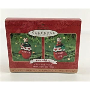 Hallmark Keepsake Christmas Tree Ornament Friendship Close Knit Friends Vintage