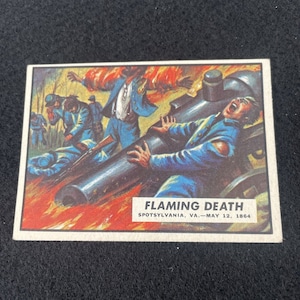 1962 Topps Civil War News Card #65 FLAMING DEATH Tarjetas coleccionables vintage de los años 60