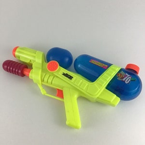 Jouet pour Enfant Pistolet à Eau Soaker en Plastique ALL WHAT OFFICE NEEDS