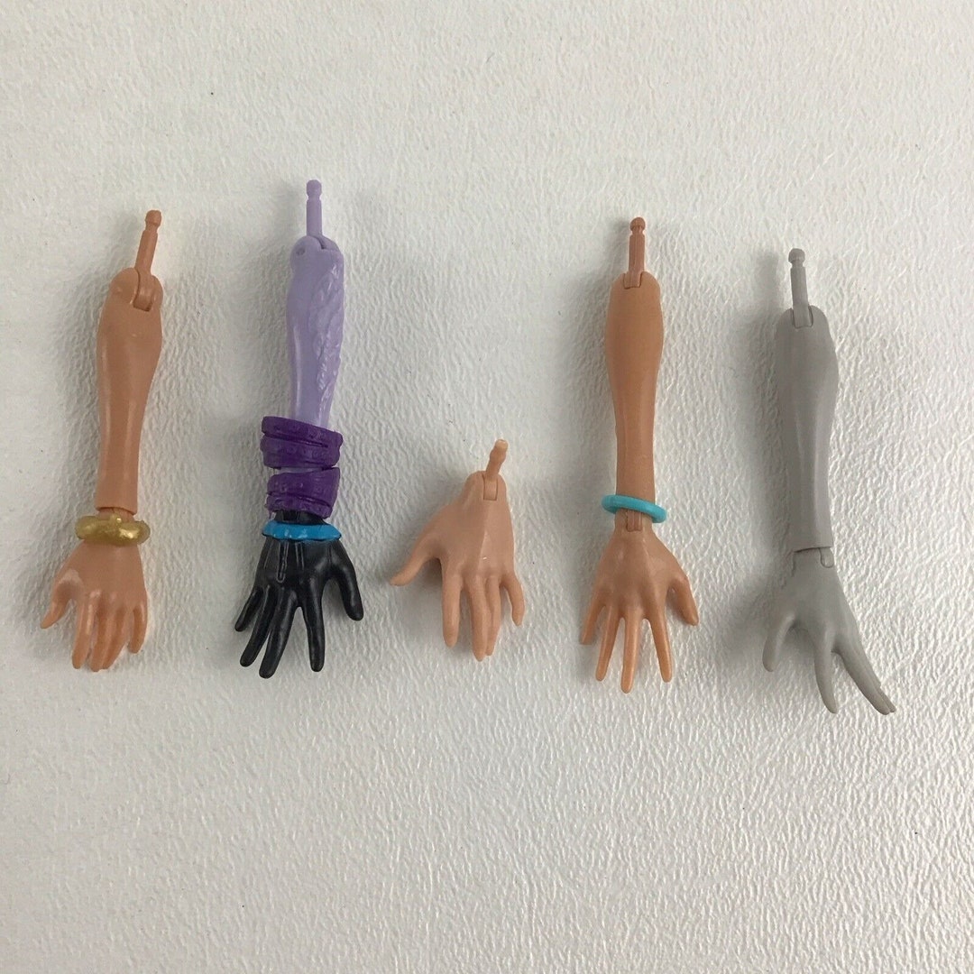 Monster High Dolls Doll Replacement Parts Pieces Arms Hands Lot Mattel