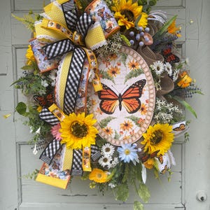 Monarch Butterfly Wreath | Spring & Summer Front Door Decor | Farmhouse Sunflower Wreath | Mother’s Day Gift Sunflower Door Decor