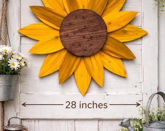 Wooden Rustic Sunflower, Fence Decor, Gifts for friends, Gifts for her, front porch decor, home furnishings, Outside decor, Fall Decor