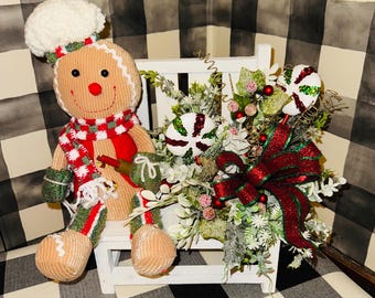 Gingerbread Chef Christmas Table Centerpiece, Holiday Home Decor
