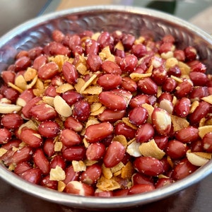 Eddie’s Garlic Roasted Peanuts (Adobong Mani)