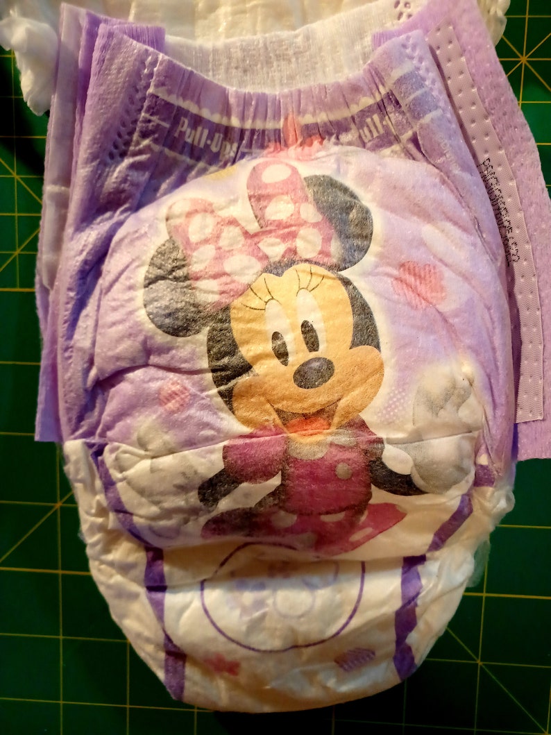 Minnie Mouse Disney Upsized ABDL Disposable Underpants Adjustabl Minnie Mouse Disney Upsized ABDL Disposable Underpants Adjustabl