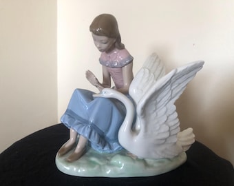 Vintage Nao LLADRO Girl with Swan PORCELAIN FIGURINE Daisa 1986