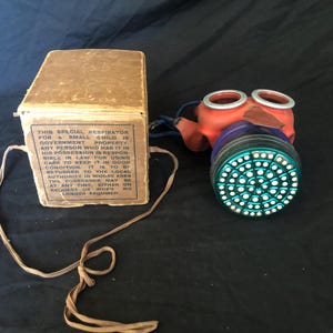 WW2 &quot;Mickey Mouse&quot; Childs Respirator