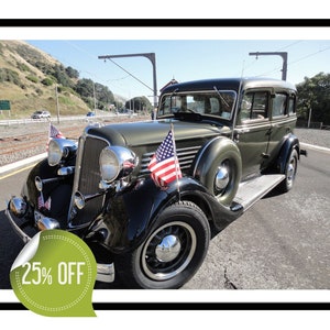 Poster of the 1934 Dodge DR Deluxe Sedan