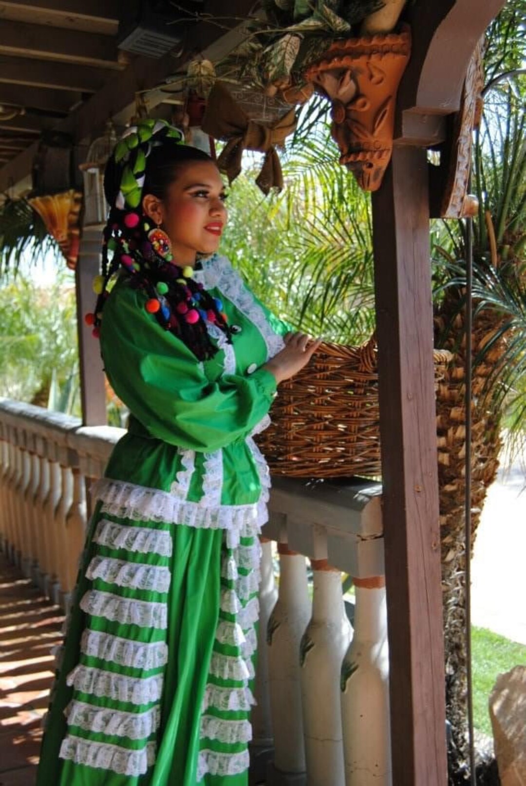 folklorico headpiece