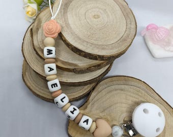 Personalized flower pacifier clip with baby's name - 100% silicone pacifier clip - Several colors - Baby shower gift for expectant parents