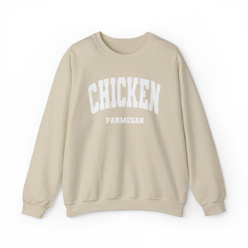 Chicken Parmesan Crewneck sweatshirt Italian gift Funny food sweatshirt Unisex immagine 7