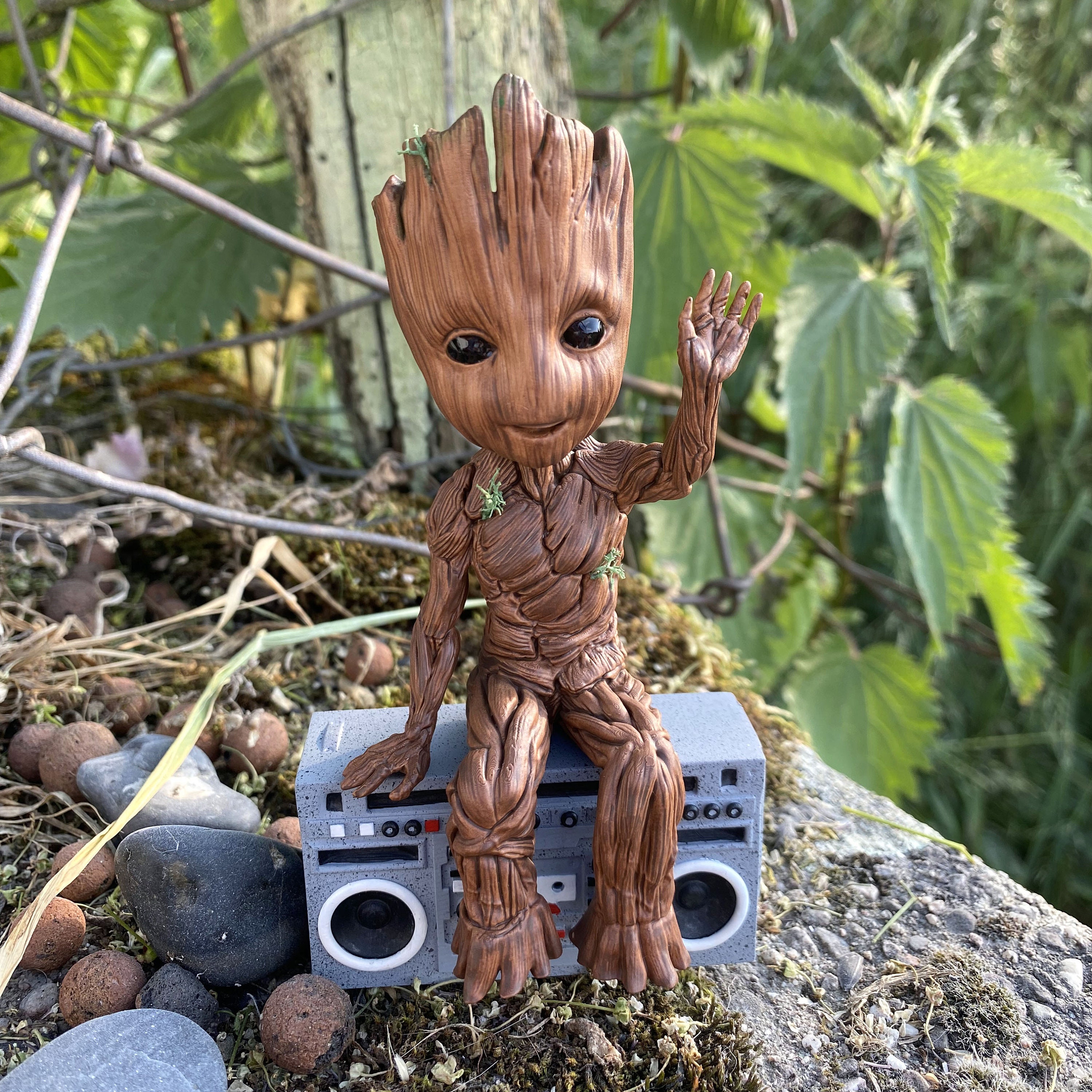 Joli bébé Groot planteur Avengers Infinity guerre fleur vase Marvel décor à  la maison cadeau de pendaison de crémaillère 3D imprimé porte-œuf de Pâques  je suis Groot -  France