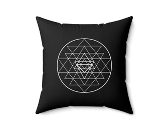 Sri Yantra Sacred Geometry Pillow| Witchy decor, witchy home decor, Galaxy Home, Galaxy Bedroom, Witchy Bedroom