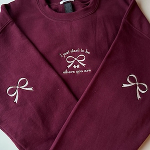 Besticktes Oversize-Sweatshirt – Weihnachtsbaum von V