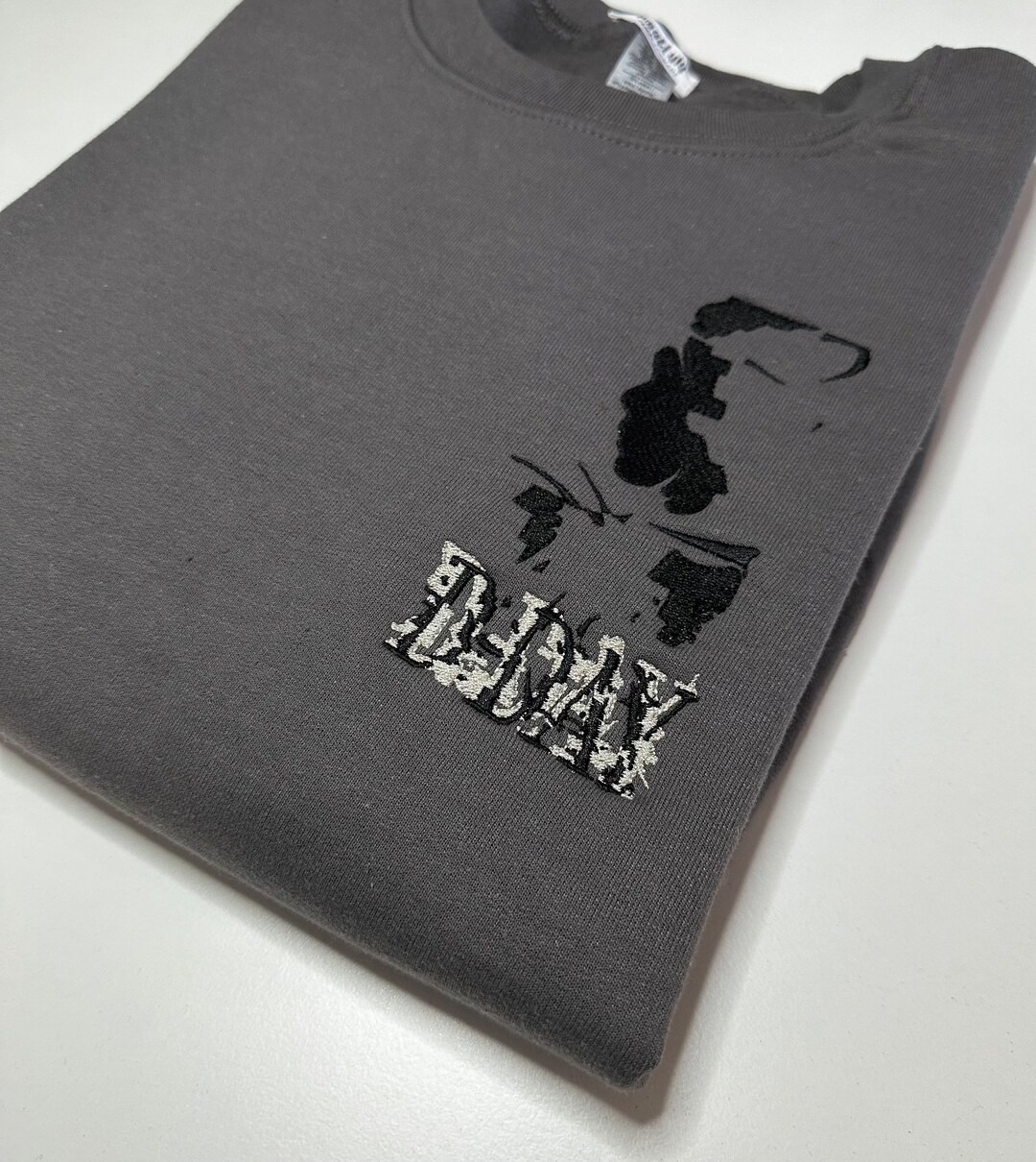 Geborduurde oversized sweatshirt - dday D-DAY suga agust D - Etsy