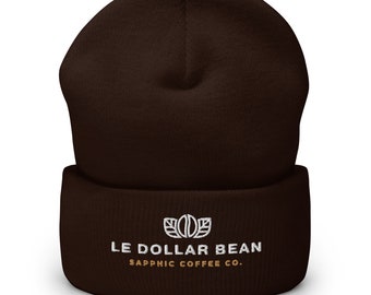 Gorro con puños bordados con sutil mensaje lésbico de Le Dollar Bean Sapphic Coffee Co.