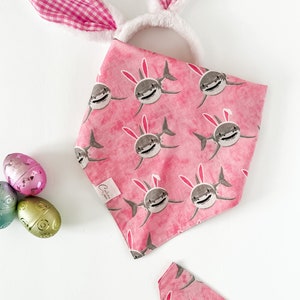 Bunny Shark Pet Bandana (pink)