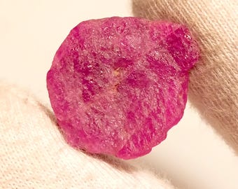 Raw Red Ruby Gemstone: Uncut Crystal for Jewelry Making (18x16mm, 17 Carat)
