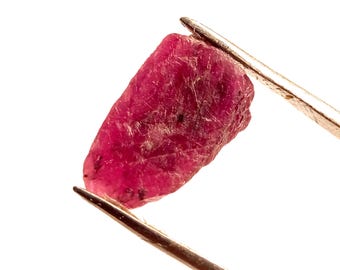Natural Ruby Rough Crystal: Uncut Gemstone for Jewelry Making (18x10mm, 16 Cts)