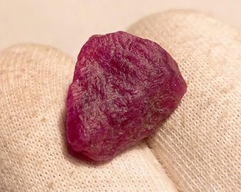 RUBY ROUGH | Natural Red Color Ruby Raw | Healing Cluster Ruby Rough | AAA Quality Ruby Raw Crystal | Ruby Raw Gemstone | 15x13mm - 12 Carat