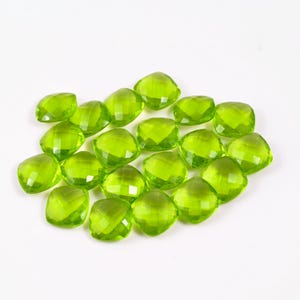 Peridot Gemstone-Green Peridot Cushion Shape Lot-AAA Quality Peridot-Flawless Peridot-Faceted Peridot-Peridot For Jewelry-167.50 Cts-14x14mm