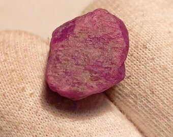 AAA Ruby Rough Crystal: Natural Red Gemstone Cluster (14 Cts, 15x14mm