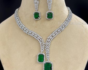 Conjunto de colar com pingente de diamante CZ/Colar com imitação de diamante americano/Colar indiano com zircônia cúbica verde esmeralda/Conjunto de gargantilha para noiva/Joias paquistanesas
