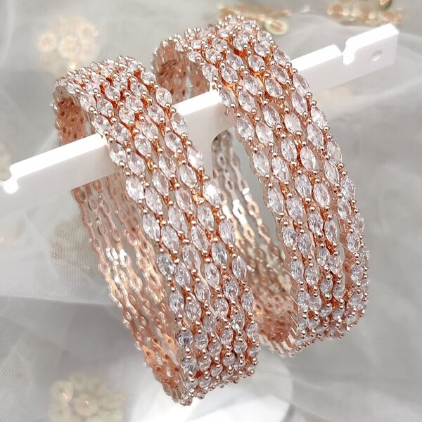 Indian Rose Gold Finish American Diamond / CZ Armreifen / Diamant Armreif / Zirkon Armband / Zarte Armreifen / Rose Gold überzogene Armreifen Packung mit 12 Stück