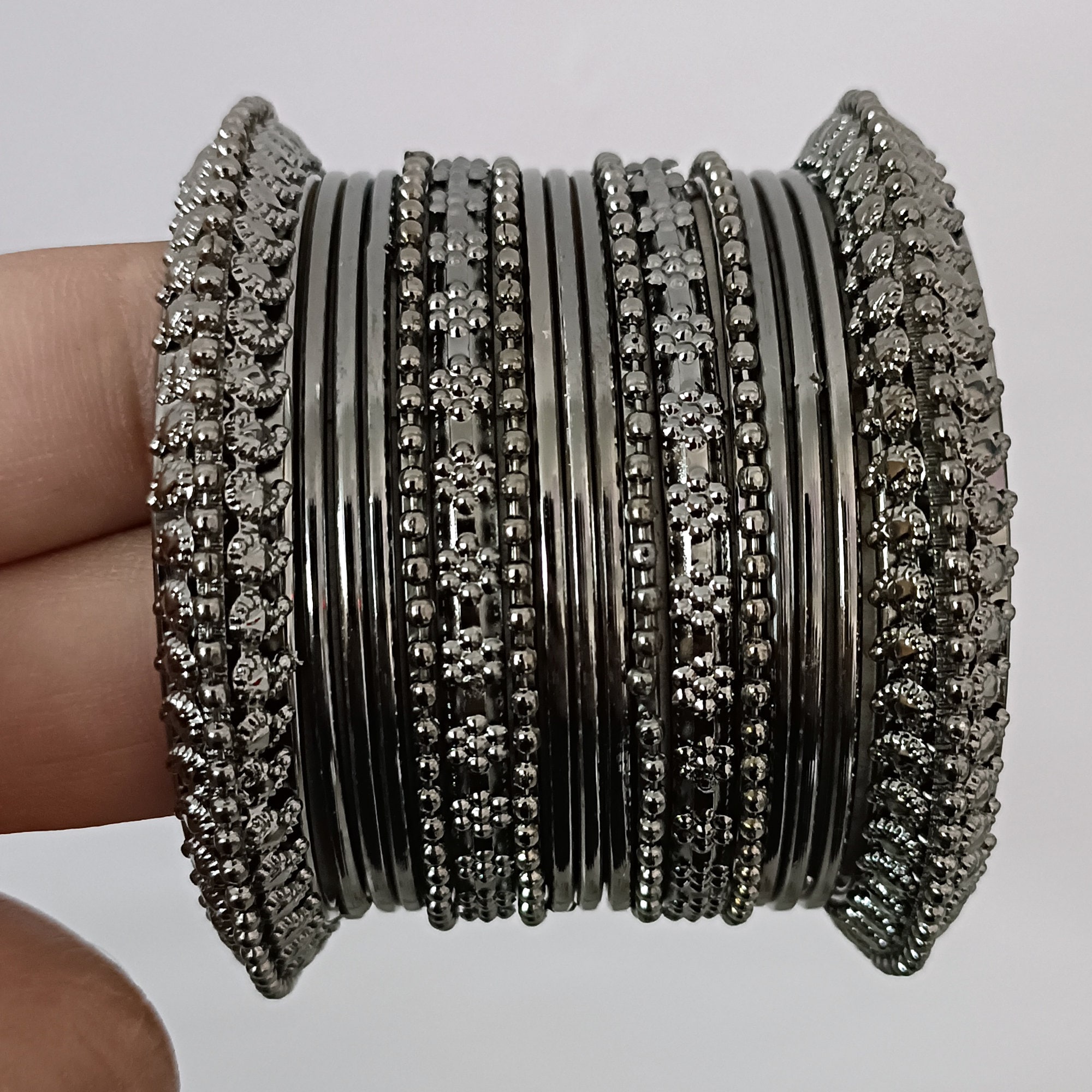 【HALEINE】 25SS/ANTIQUE SIVER&BLACK V BANGLE il_fullxfull.6014583381_tagx.jpg
