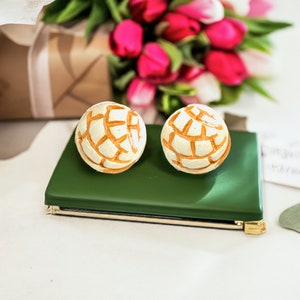 Pretty Mini Stud Concha Earrings Clay Jewelry Mexico Folk Art to Wear Lovingly Crafted Comfy Gift Girls Women Fashion Claywelry Aretes Mujer