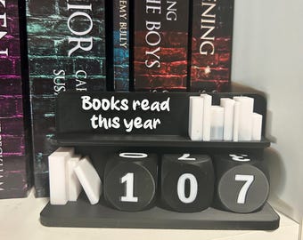 Books read this year sign/stand. bookshelf decor/tracker- 3D Printed