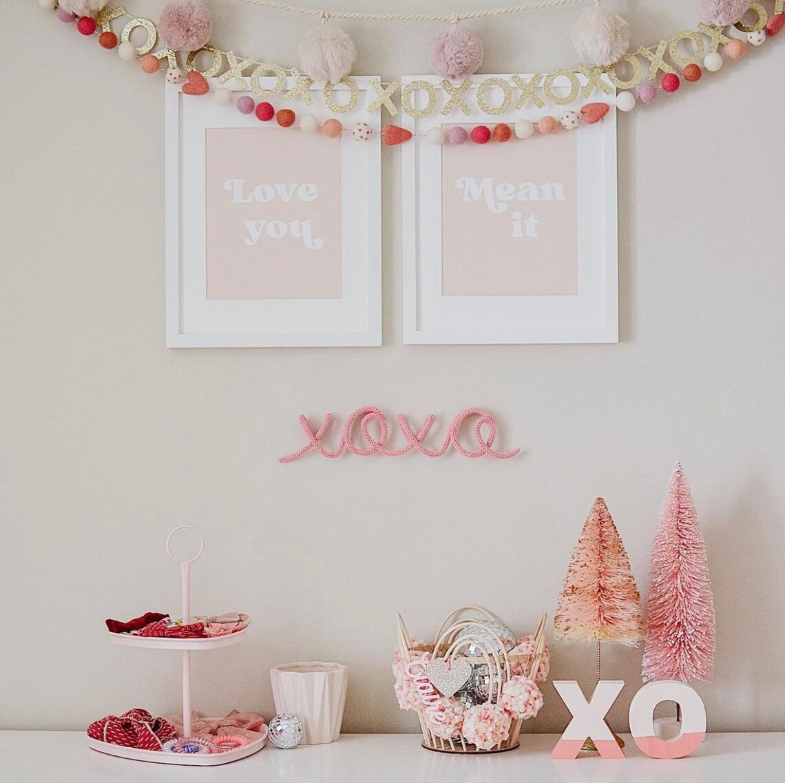 XOXO Wall Decor Wire Wall Hanging X and O Wall Art Pastel Etsy