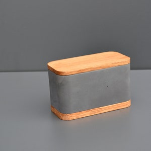 Sammeldose | Schmuckdose mit Deckel | Personalisierbar | weiss/grau | Schreibtischaufbewahrung | Beton und Eiche | Betondekoration |12x6x7cm