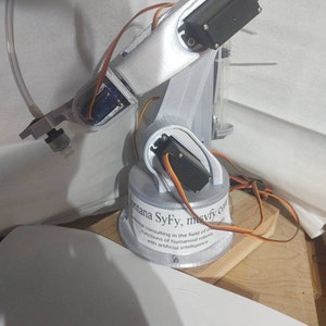 DIY 5 Axis Robotic Arm 3d printed parts only