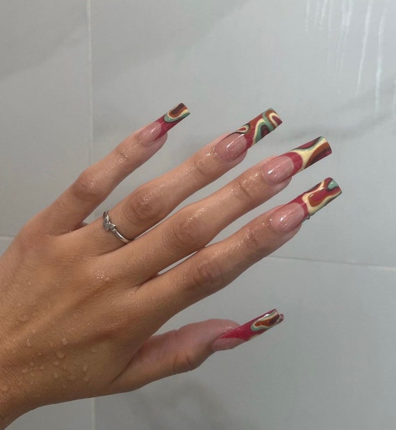 Abstract Line Work Press- on Nails - Etsy
