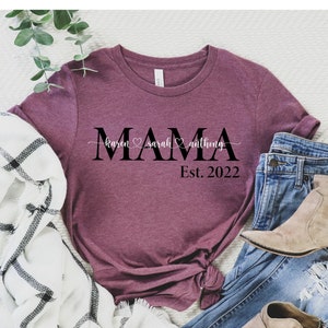 Personalized MAMA Shirt, Mama Est. Shirt Custom Mama TShirt, Mothers Day Gift, Birthday Gift, Mom Tshirt, Mommy Tee, Kids Name Shirt