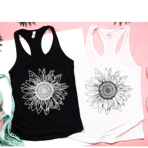Summer Tank Top, Summer Tan Tops, Sunflower Shirt, Sunflower Tank Tops, Sunflower Tank Top, Floral Tank, Summer Clothes, Tank Tops For Women