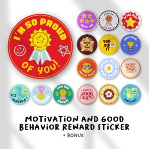 Puede incluir: Una colección de pegatinas de recompensa coloridas con varios diseños y frases. Las pegatinas incluyen frases como "¡Estoy muy orgulloso de ti!", "¡Buen trabajo!" y "¡Lo hiciste genial!" Las pegatinas son redondas y presentan ilustraciones y texto.