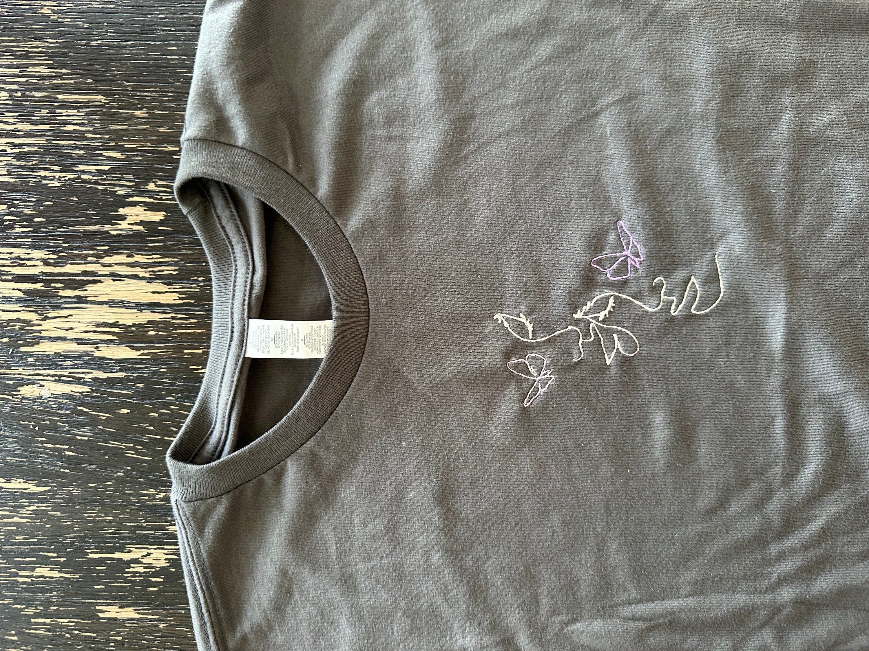 Face line butterfly embroidery crop shirt | butterfly embroidery shirt | line art embroidery crop shirt | poetry design shirt | Minimalist