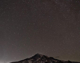 Mount Rainier Night Sky Print - Night Stars Wall Art - Pacific Northwest Print - Nationaal Park digitale download