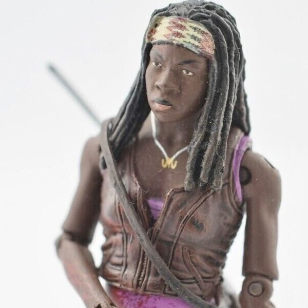 The walking dead michonne 5" (13cm) action figure     mcfarlane amc         #106