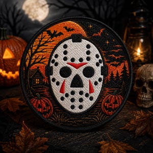 Hockey Mask Patch/Iron-On Patch/Halloween Horror Patch/Slasher Movie/Sports Badge/Scary & Fun/Embroidered Sew-on Applique Clothing Vest Hat
