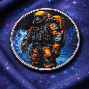 Retro Astronaut Patch Iron-On Sew-On Space Suit Applique for Jacket Backpack Vest Sci-Fi Gamer Cosplay Costume Nerd Galaxy Collector Gear