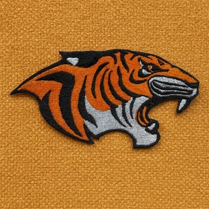 Naszywka z ryczącym tygrysem/Naszywka do prasowania/Naszywka z logo maskotki szkoły/Odznaka z dzikim zwierzęciem/Aplikacja do naszycia na kurtki, plecaki i odzież