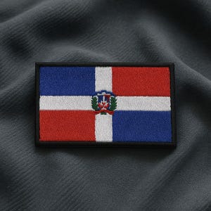 Parche con la bandera de la República Dominicana / Parche termoadhesivo / Aplique para coser para uniforme, chaqueta, equipo / Recuerdo de viaje / Parche de motociclista / Club de motociclistas / Veterano militar