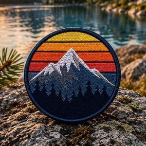 Retro Mountain Patch/Iron-On Patch/Nature Badge/Hiking & Camping/Sew-On Applique for Clothing Vest/Jacket Hats Backpack Gear