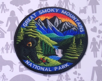 Iron-On Great Smoky Mountains Park Patch/Sew-On Applique for Jackets & Backpack/Clothing/Nature Badge/Hiking Patch/Camping Patch/Wild Animal